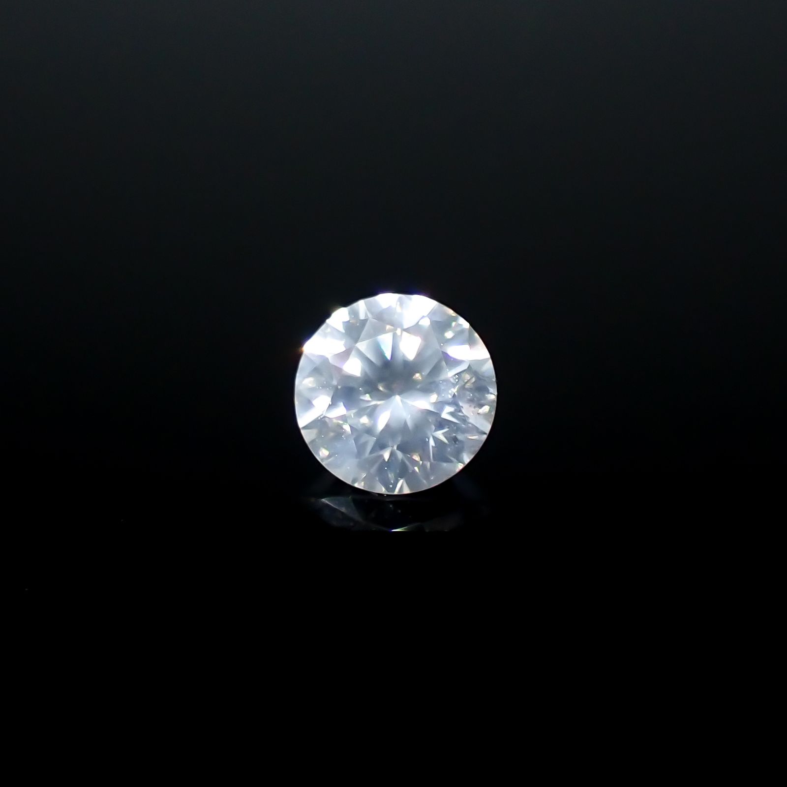 シルキーダイヤモンド 0.11ct[240326620]3x3mm前後 | TOP STONE(トップストーン)