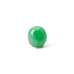 翡翠 ビルマ産 0.68ct / 5.9x5.2mm前後 [260532116]