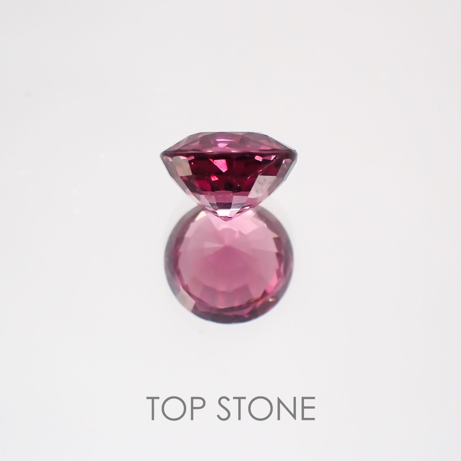 ロードライトガーネット ブラジル産 ルース 1.28ct[21019672]6.3×6.3mm前後