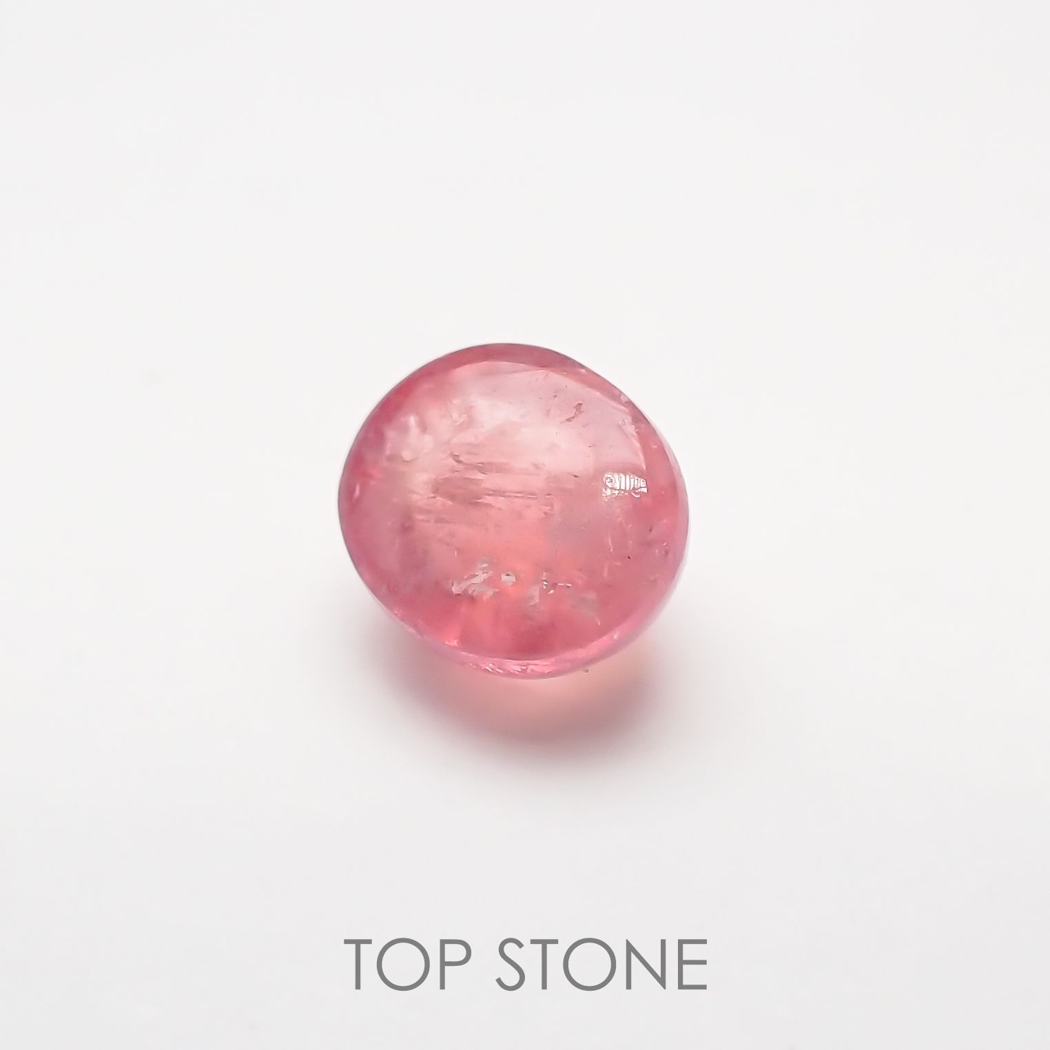 ペツォッタイト(ラズベリル) マダガスカル産 ルース 0.65ct[210410663]5.4×4.6mm前後