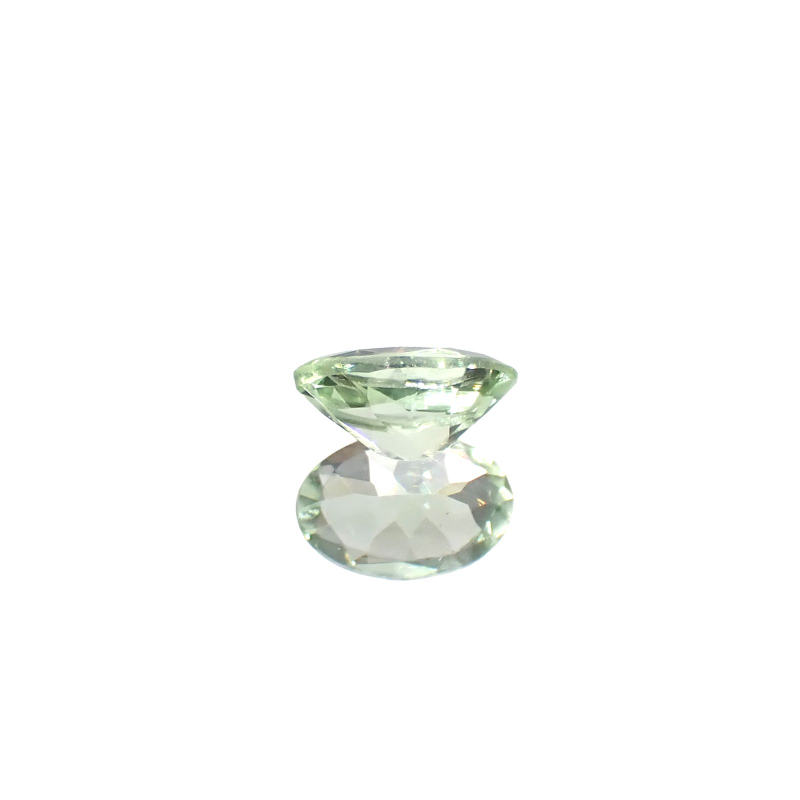 ミントペリドット パキスタン/ノルウェー産 0.41ct [250730639]5.9x4mm前後