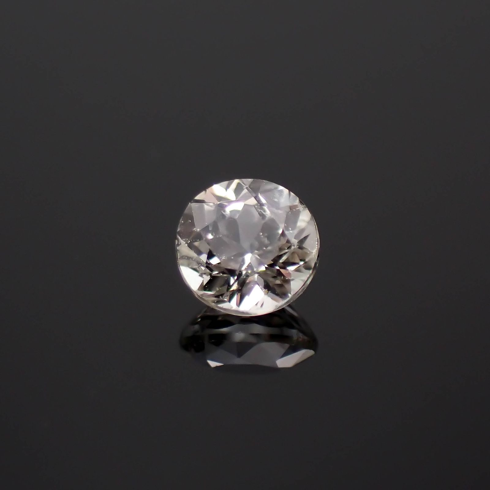 リューコガーネット ビルマ産 0.20ct[230421420]3.3x3.3mm前後