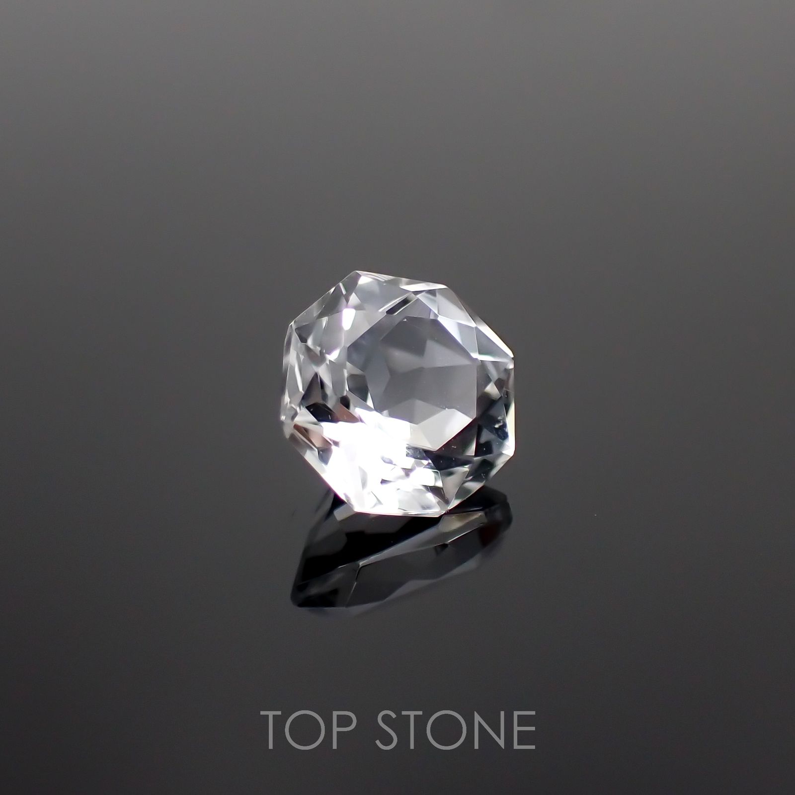 ◇オクタゴンカット◇ホワイトトパーズ ブラジル産 1.70ct[221018494]7x6.9mm前後