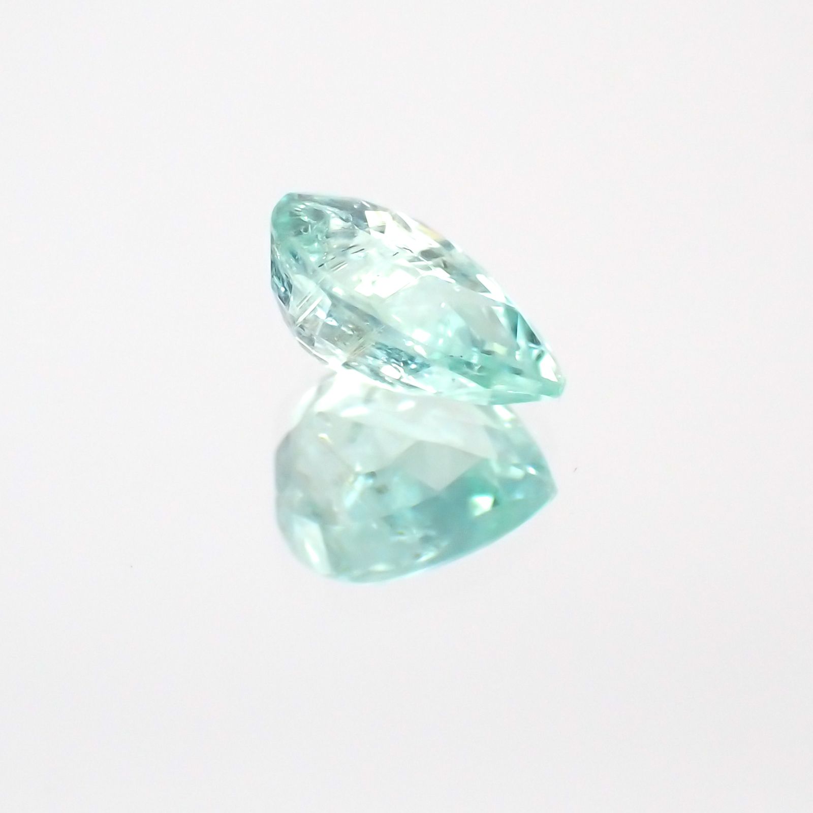 パライバトルマリン モザンビーク産 ルース 0.75ct[20127740]7×5.4mm前後