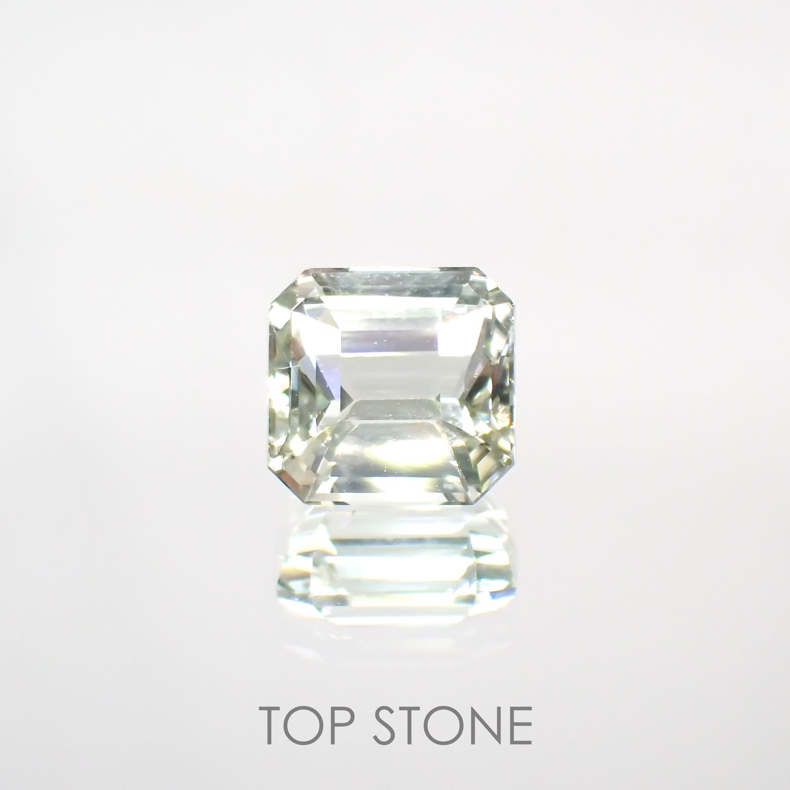 グリーンフロストルマリン(宝石名トルマリン) ルワンダ産 1.938ct ソ付(彩珠)[211013640]7.1×6.9mm前後
