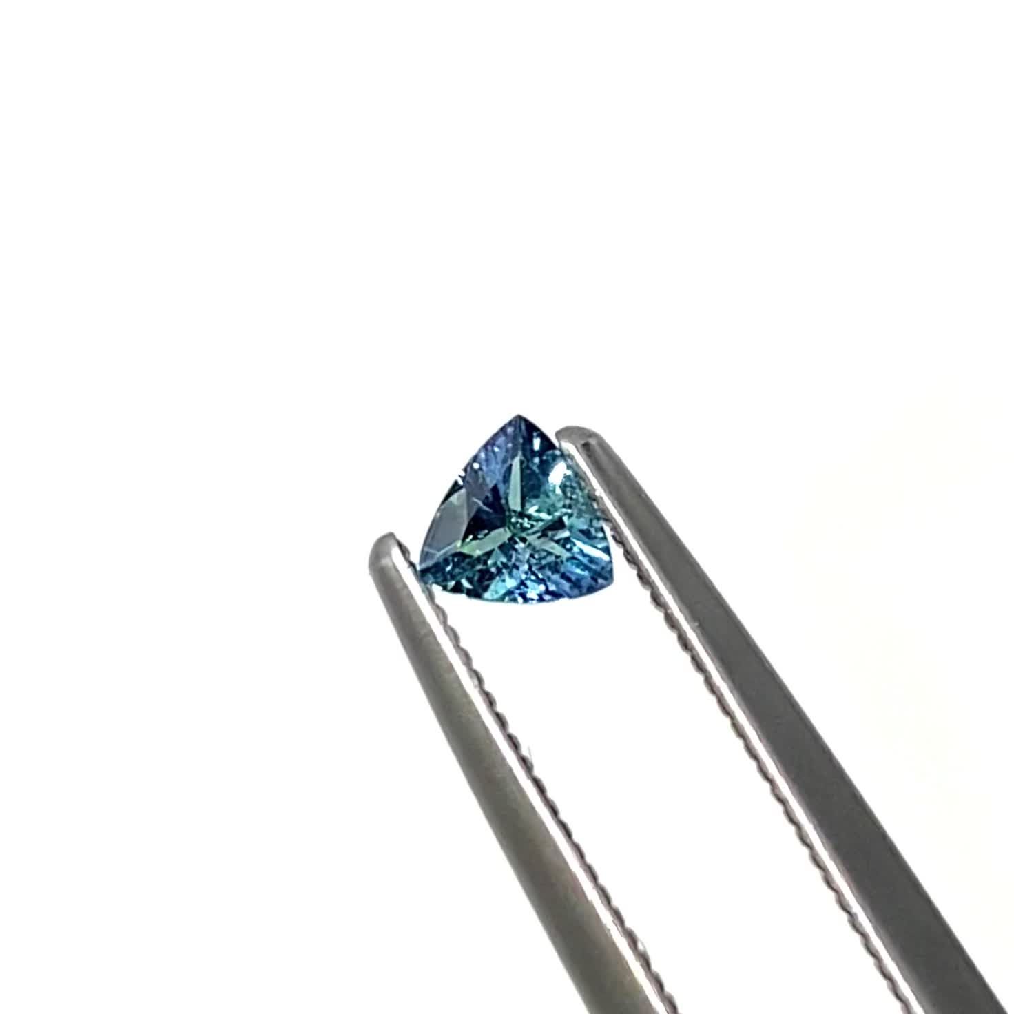 ブルーコーネルピン(宝石名ブルー・コーネルピン)タンザニア産 0.19ct