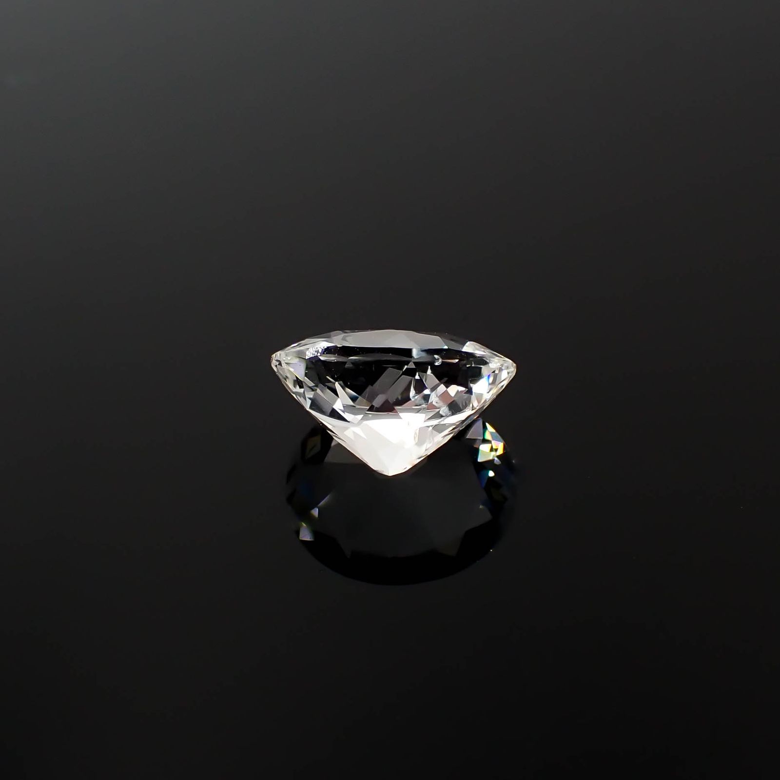 オーソクレース(宝石名ホワイト・オーソクレース)マダガスカル産 3.46ct 識別済[240628000]11.5x9.4mm前後