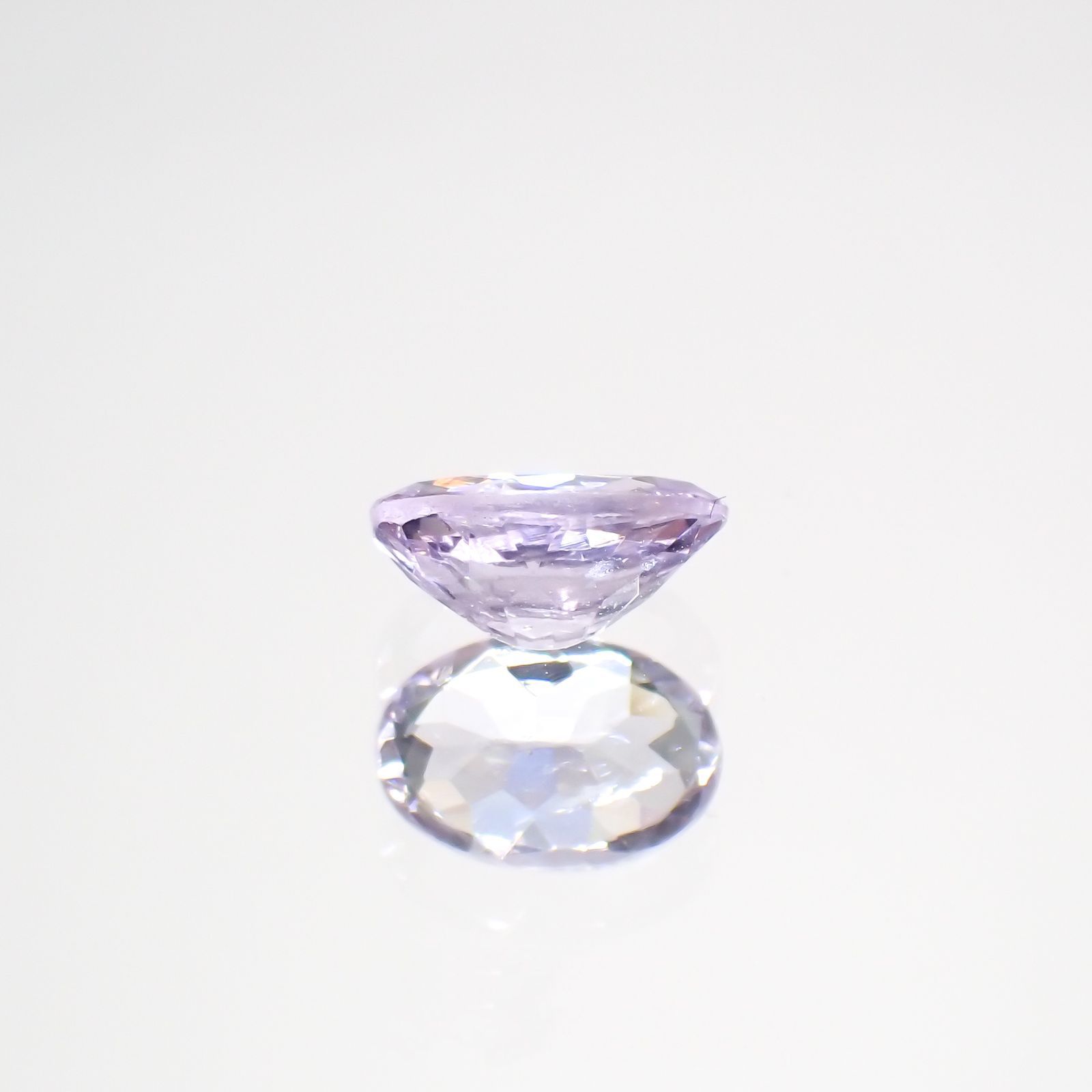 ラベンダーゾイサイト(宝石名ゾイサイト)タンザニア産 0.46ct 識別済[220115066]5.9x4mm前後
