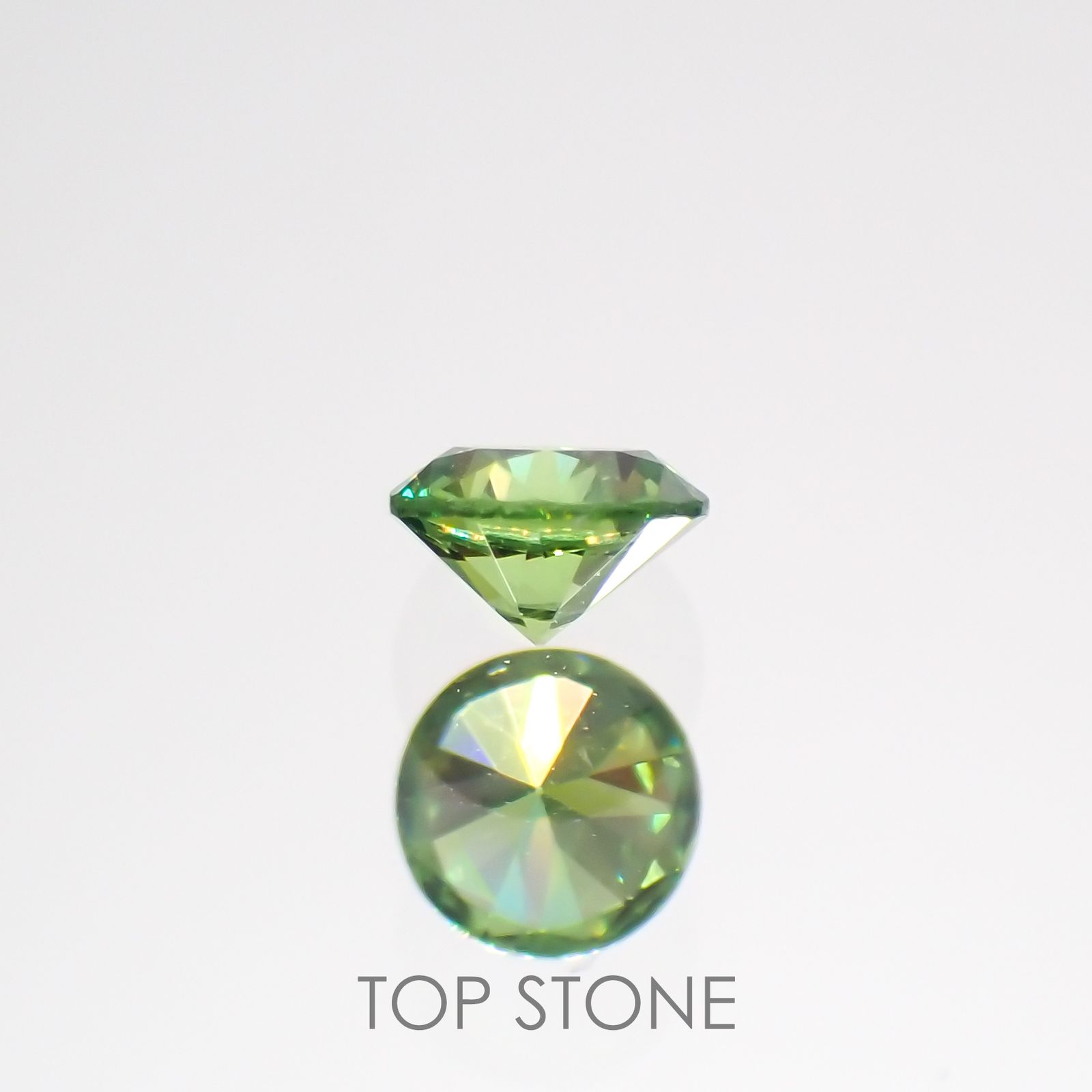 デマントイドガーネット(宝石名デマントイド・ガーネット)ロシア産 0.12ct 識別済[220616480]2.9x2.9mm前後