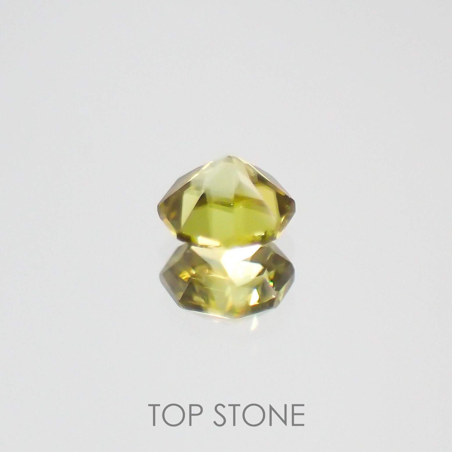 ◇オクタゴンカット◇スフェーン マダガスカル産 ルース 0.14ct[210610960]2.9×2.9mm前後