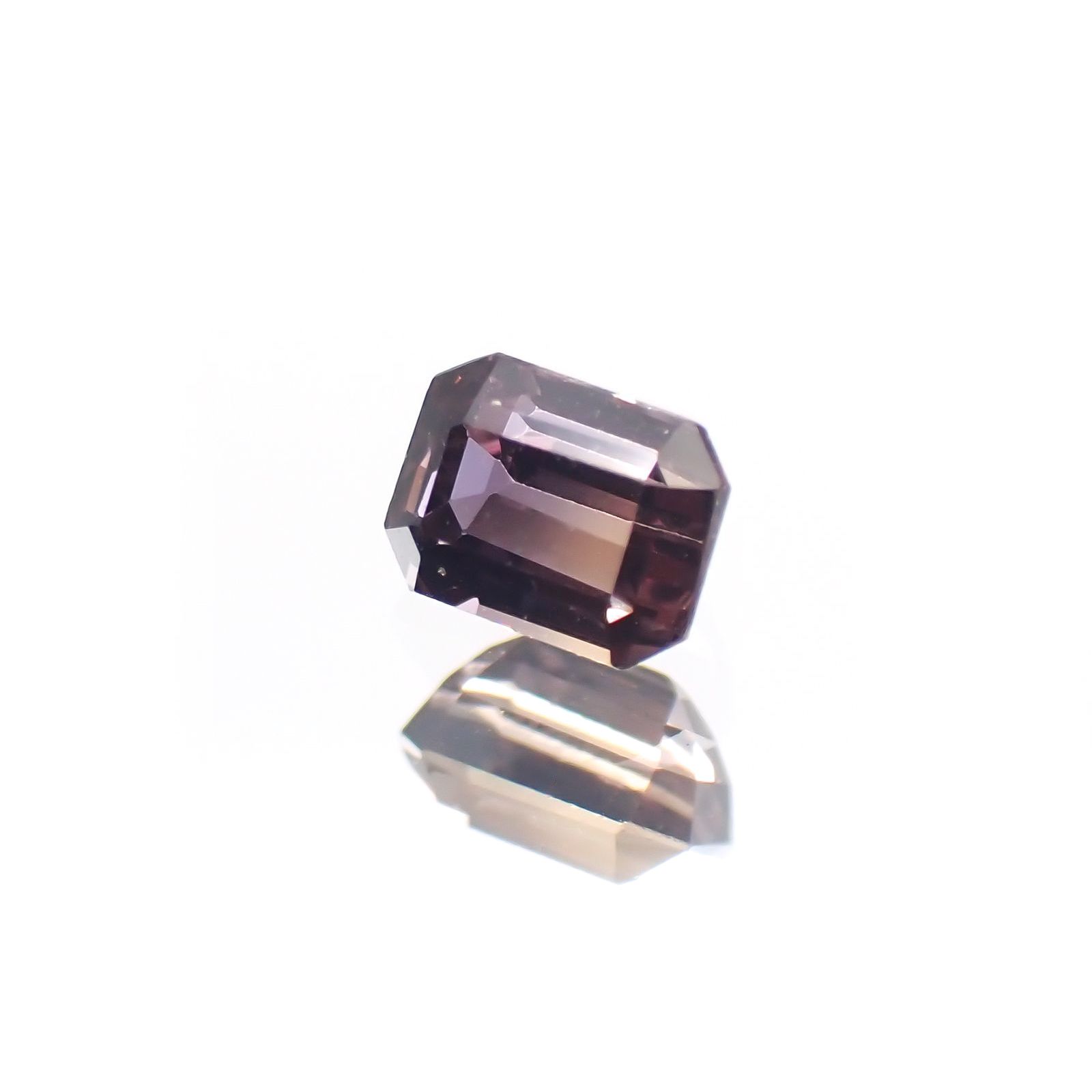 バイカラーサファイア(宝石名バイカラー・サファイア) マダガスカル/タンザニア産 0.21ct 識別済[210812497]3.4×2.5mm前後
