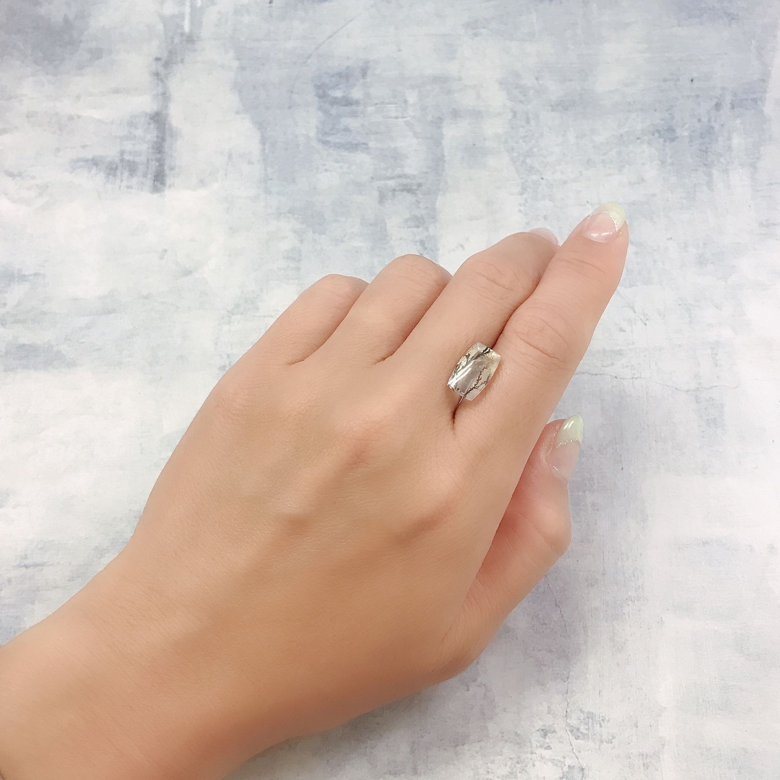 デンドリチッククォーツ ブラジル産 3.60ct[220817336]12.4x7.7mm前後