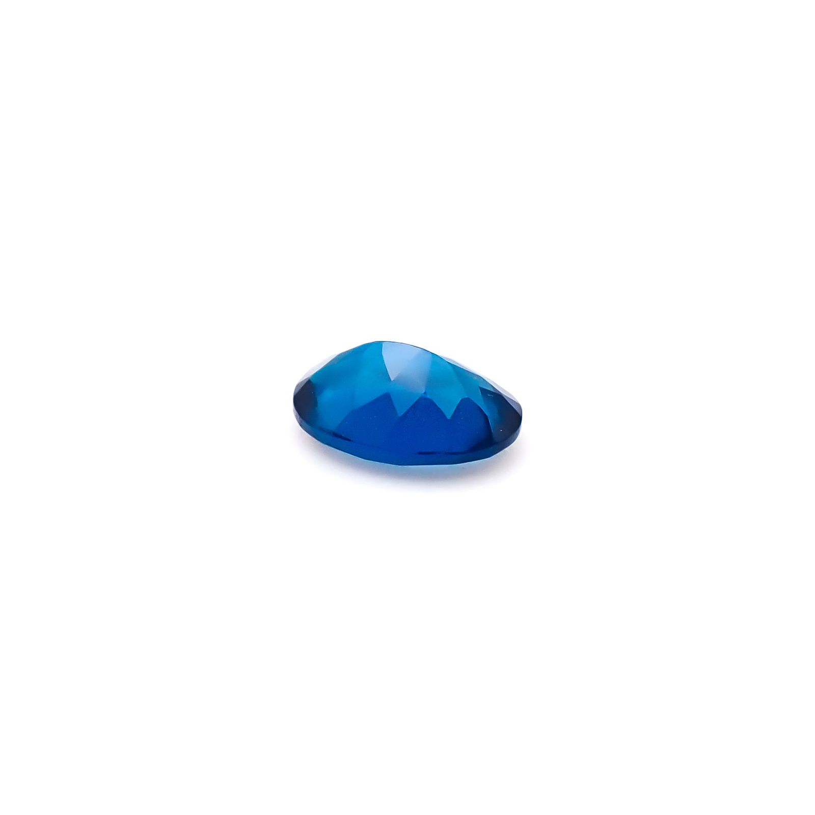 ディープブルーアパタイト マダガスカル産 0.77ct / 7.1x5.1mm前後 [260732595]