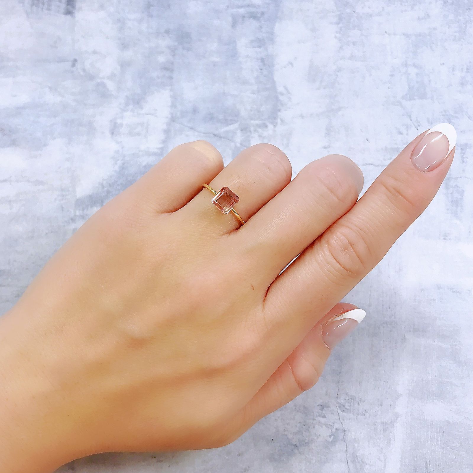 バイカラートルマリン(宝石名トルマリン)アフガニスタン産 1.53ct 識別済[221219559]6.2x6mm前後