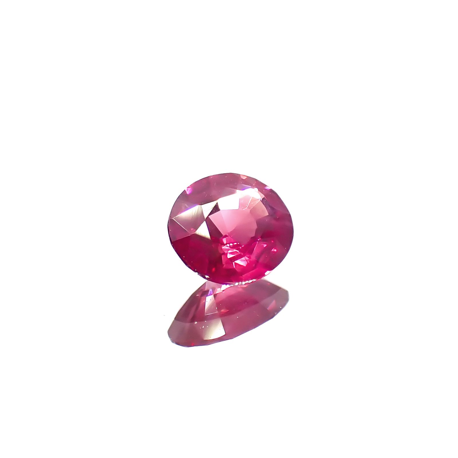 ルビー ビルマ/モザンビーク産 0.32ct [241029395]4.7x4mm前後