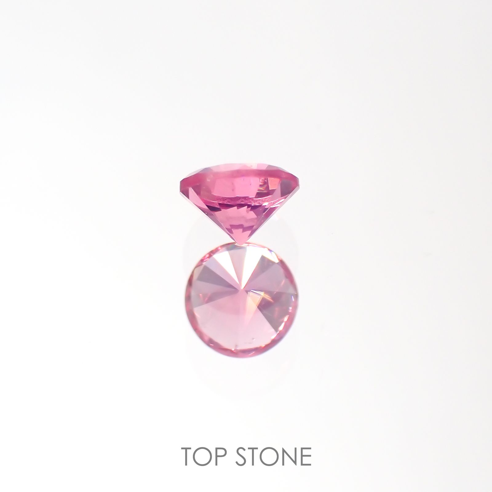 ホットピンクスピネル(宝石名ピンク・スピネル)タンザニア産 0.19ct 識別済[220113912]3.6x3.6mm前後