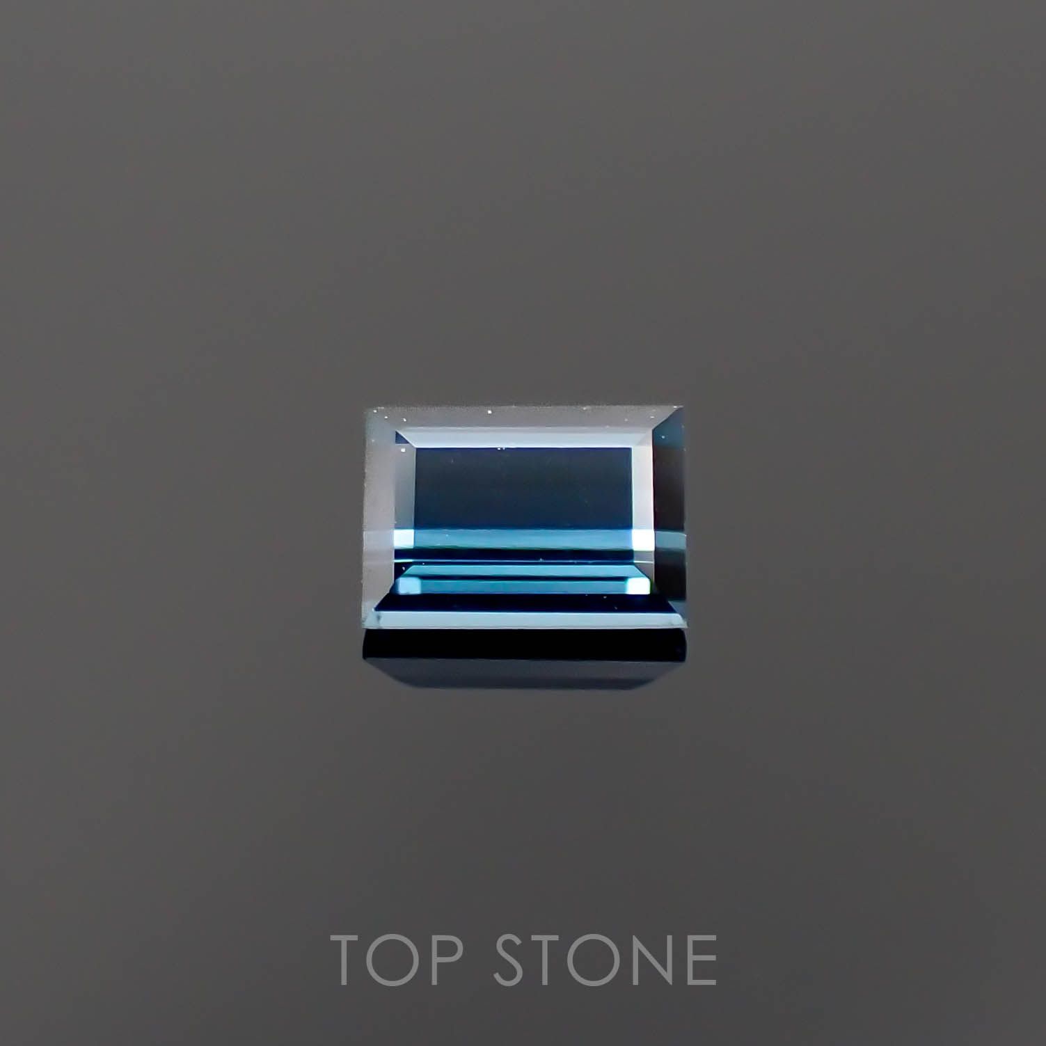ティールブルースピネル ビルマ/マダガスカル産 0.21ct[230220623]3.9x2.7mm前後