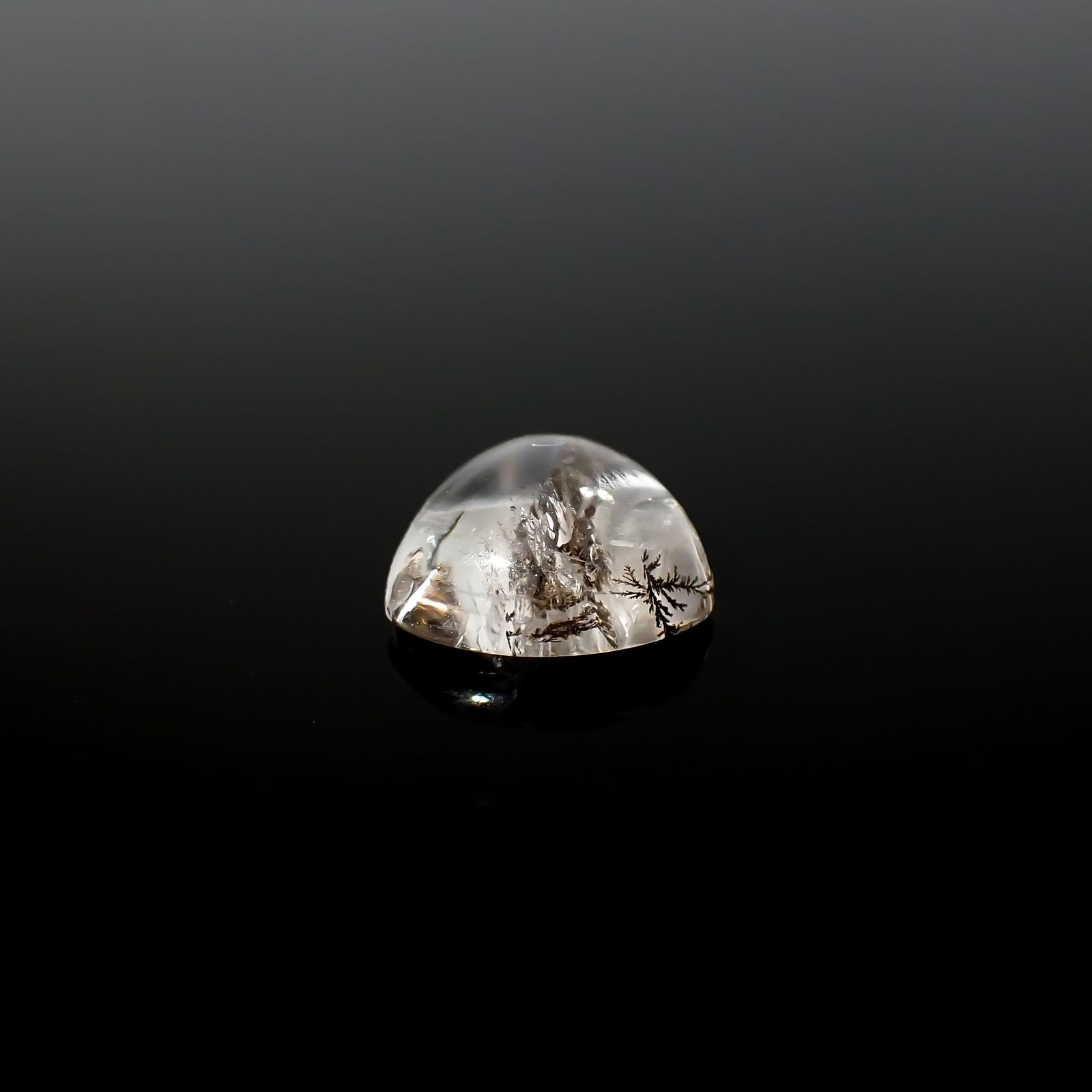 デンドリチッククォーツ ブラジル産 2.23ct[231225129]8.9x8.8mm前後