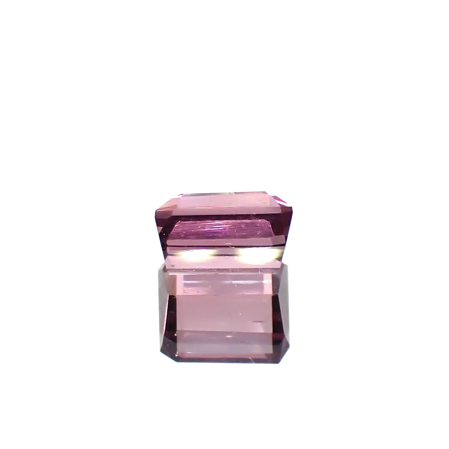 パープルトルマリン アフガニスタン産 0.84ct / 5.7x4.8mm前後 [251131314]