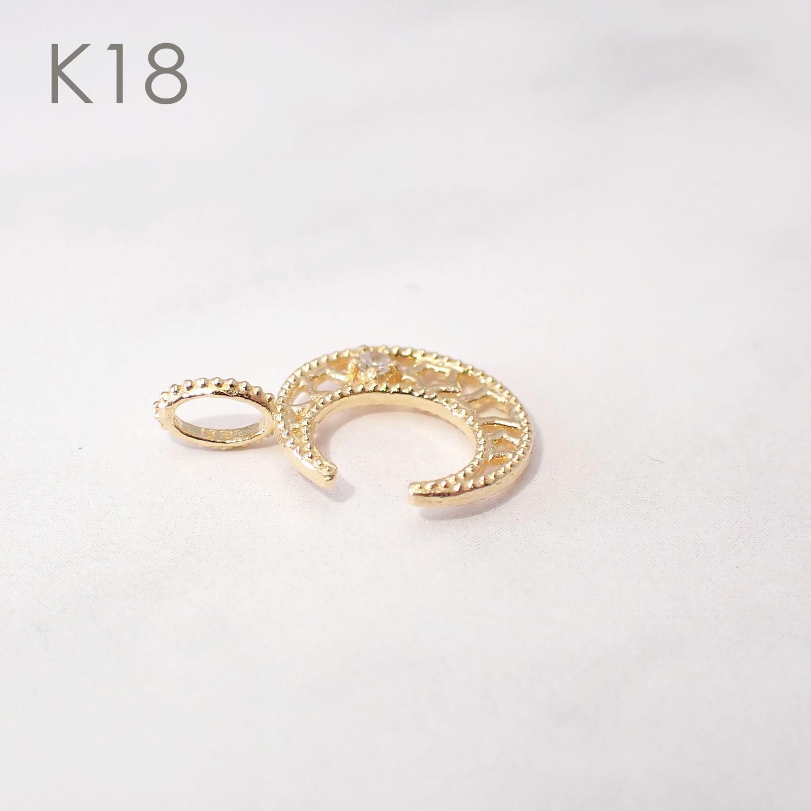 ◇K18/K10 Beata（ビィータ）◇ムーン [ラッキーチャーム/ペンダントトップ※チェーン別売り]