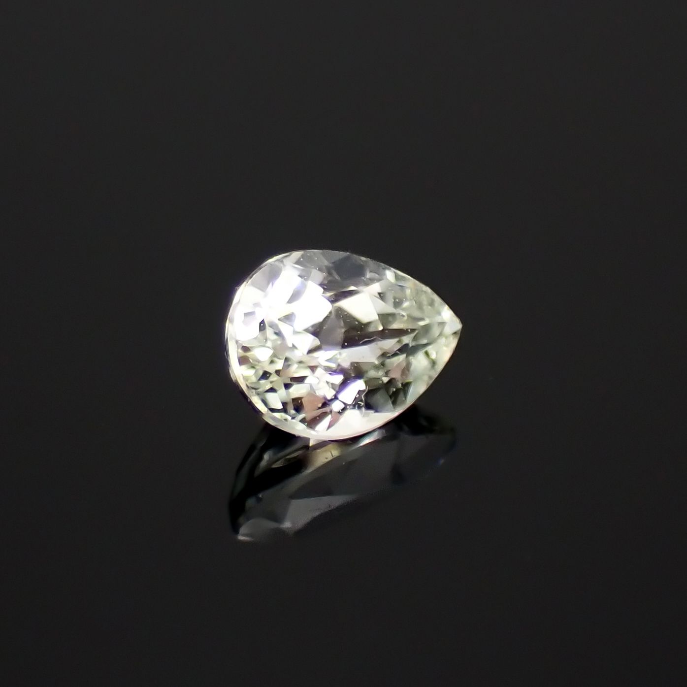 リューコガーネット ビルマ産 0.15ct[230421413]3.8x2.8mm前後