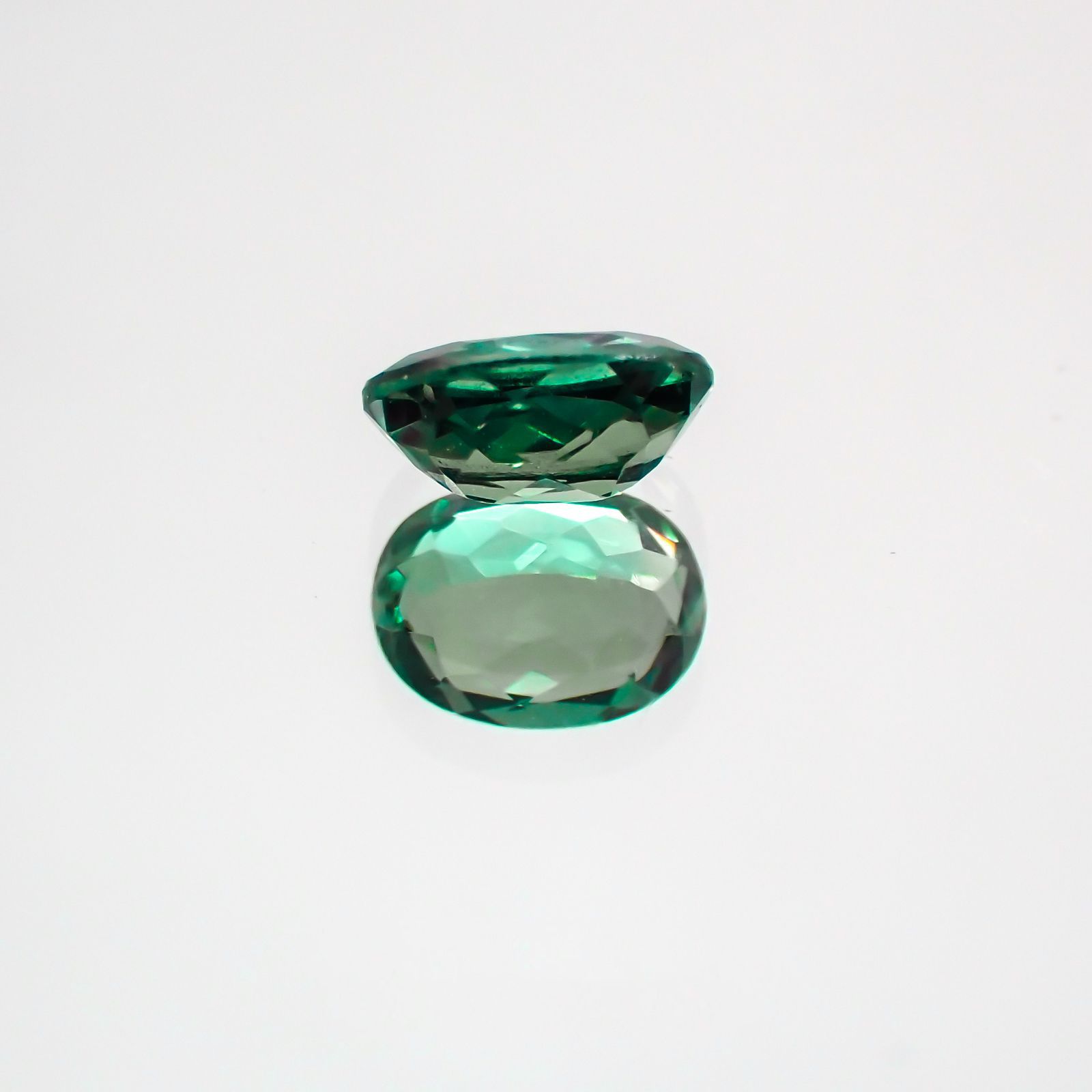 アレキサンドライト ブラジル産 ルース 0.44ct[210310316]5.4×3.8mm前後