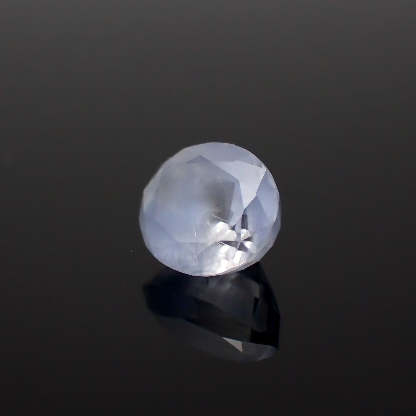 デュモルチェライトインクォーツ ブラジル産 1.38ct[231023581]7.6x6.5mm前後