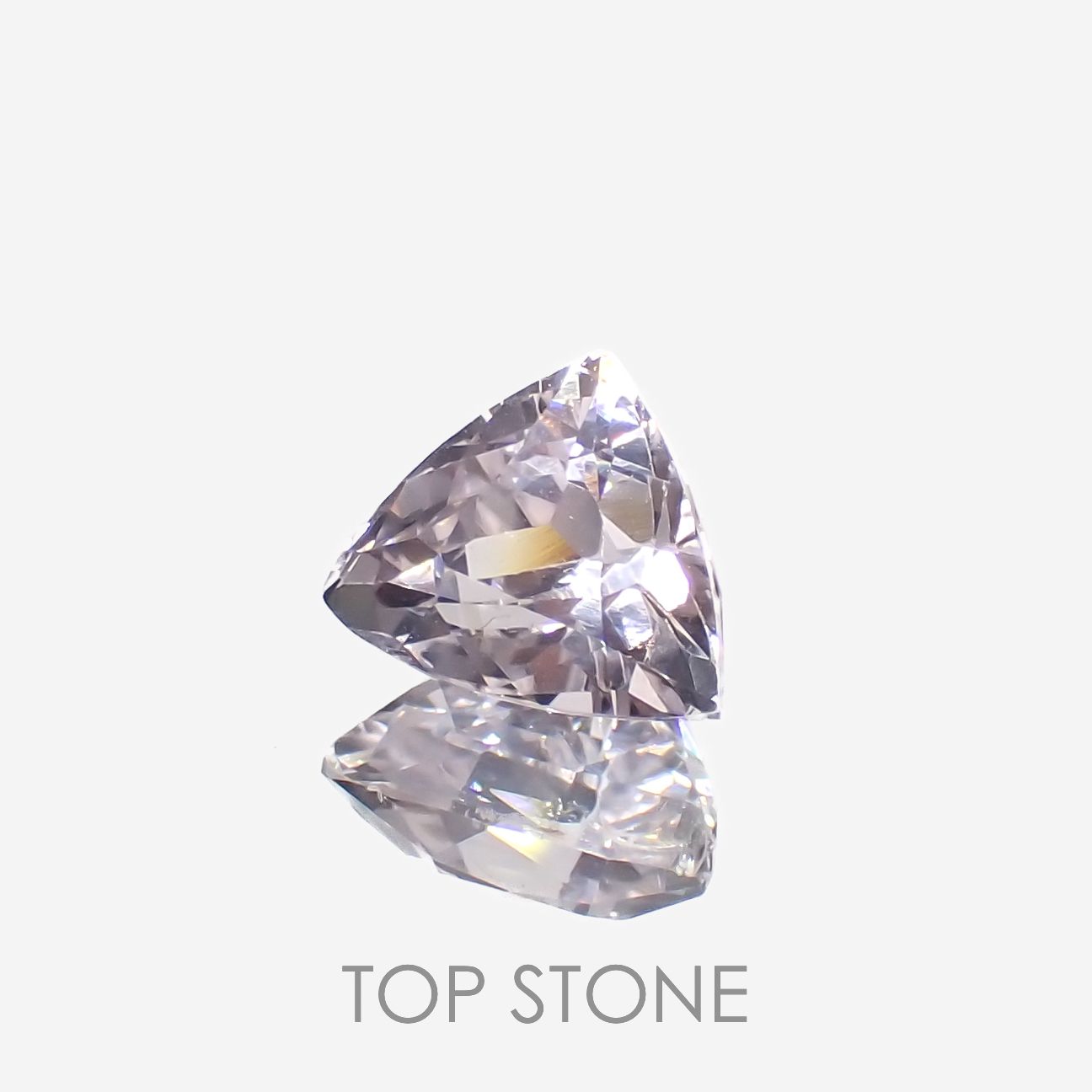 クンツァイト アフガニスタン産 2.58ct[221119116]7.7x8.2mm前後