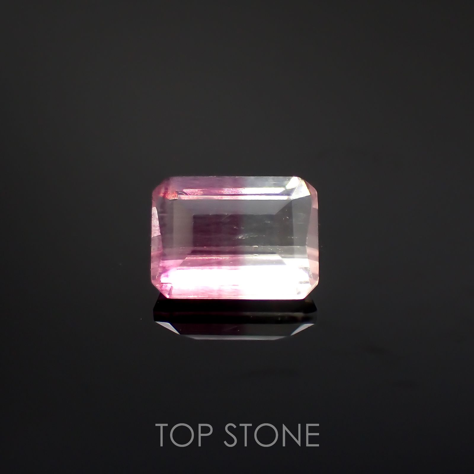 バイカラーフローライト 中国産 1.92ct[220917988]8x6mm前後