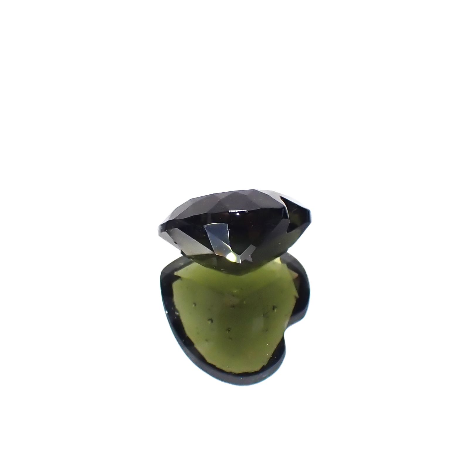 モルダバイト(宝石名モルダバイト)発見地：旧チェコスロバキア 5.99ct 識別済[231224834]13x12.9mm前後