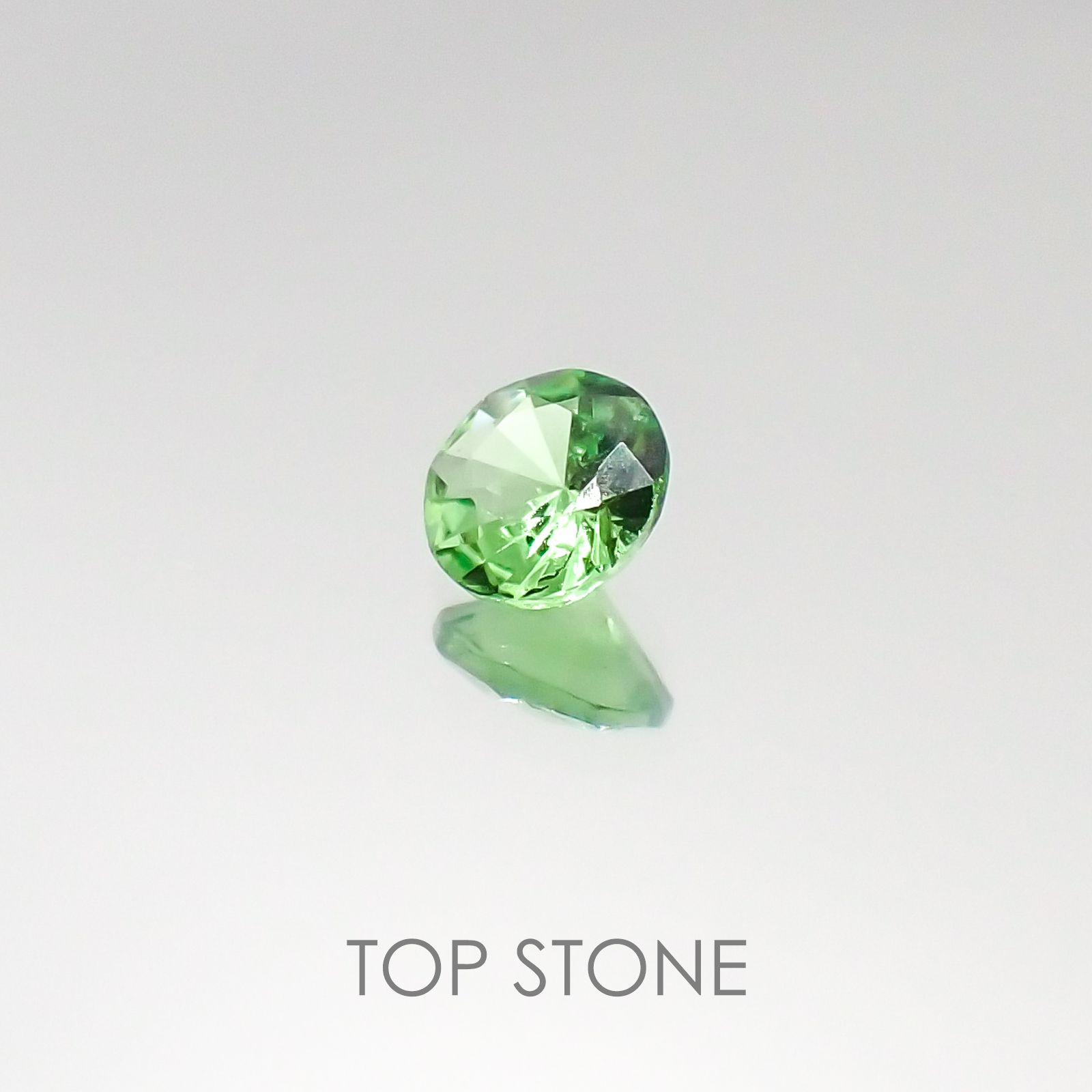 ミントガーネット タンザニア産 ルース 0.25ct[5522]4×4mm前後