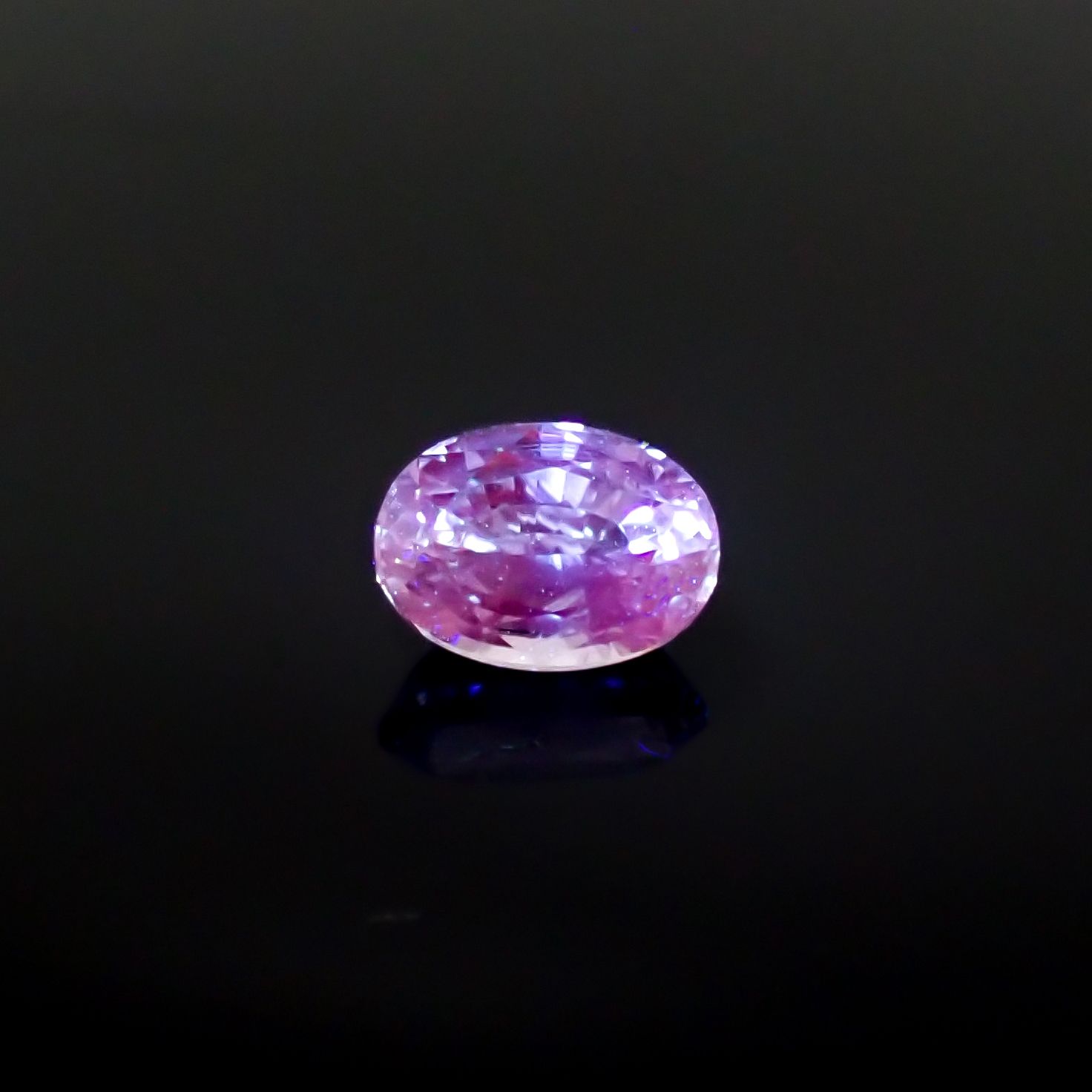 サファイア 非加熱(宝石名ブルー・サファイア)スリランカ/マダガスカル産 1.25ct GIT鑑付[240828675]6.91x4.96mm前後