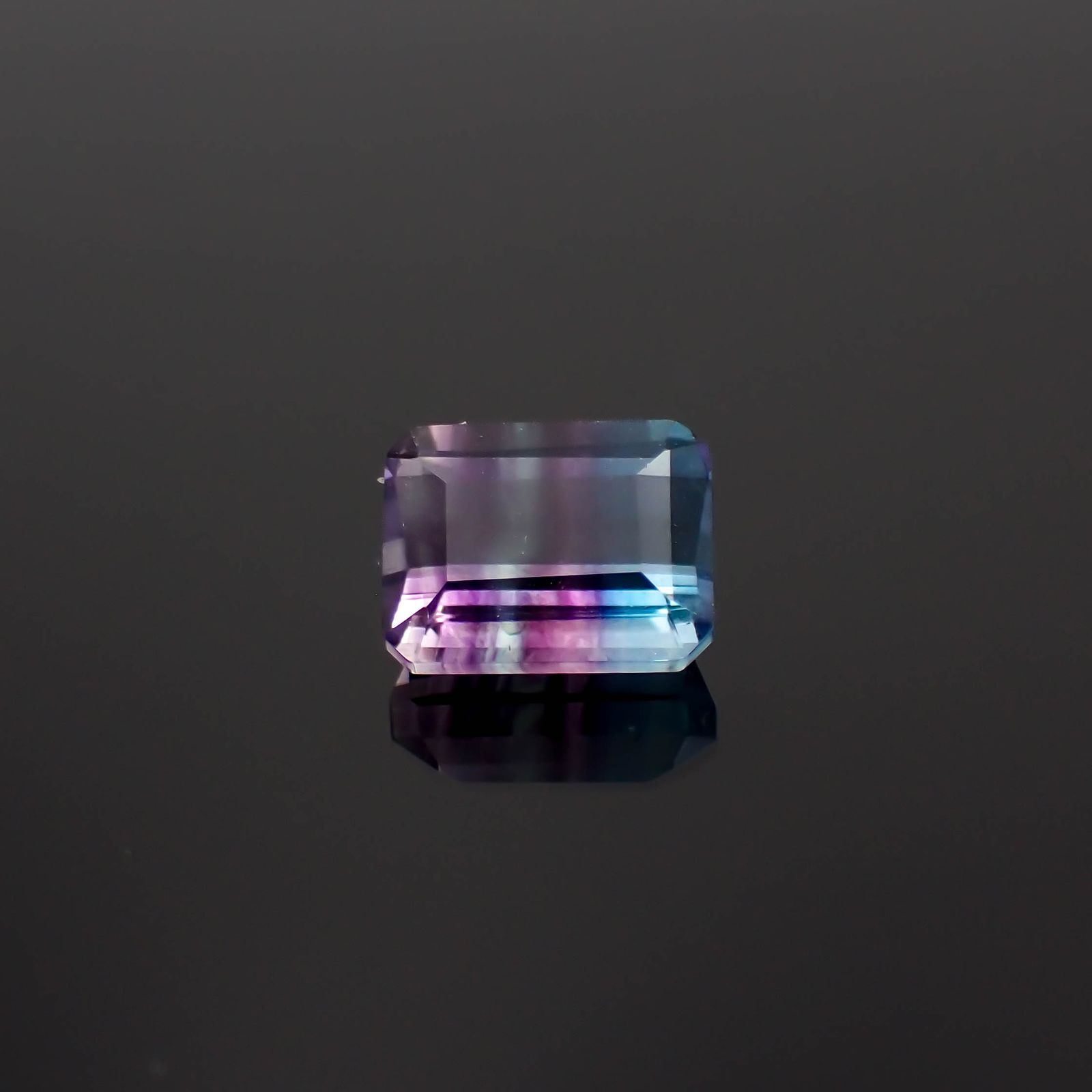 パーティカラーフローライト ブラジル産 3.28ct[230421751]9x7mm前後