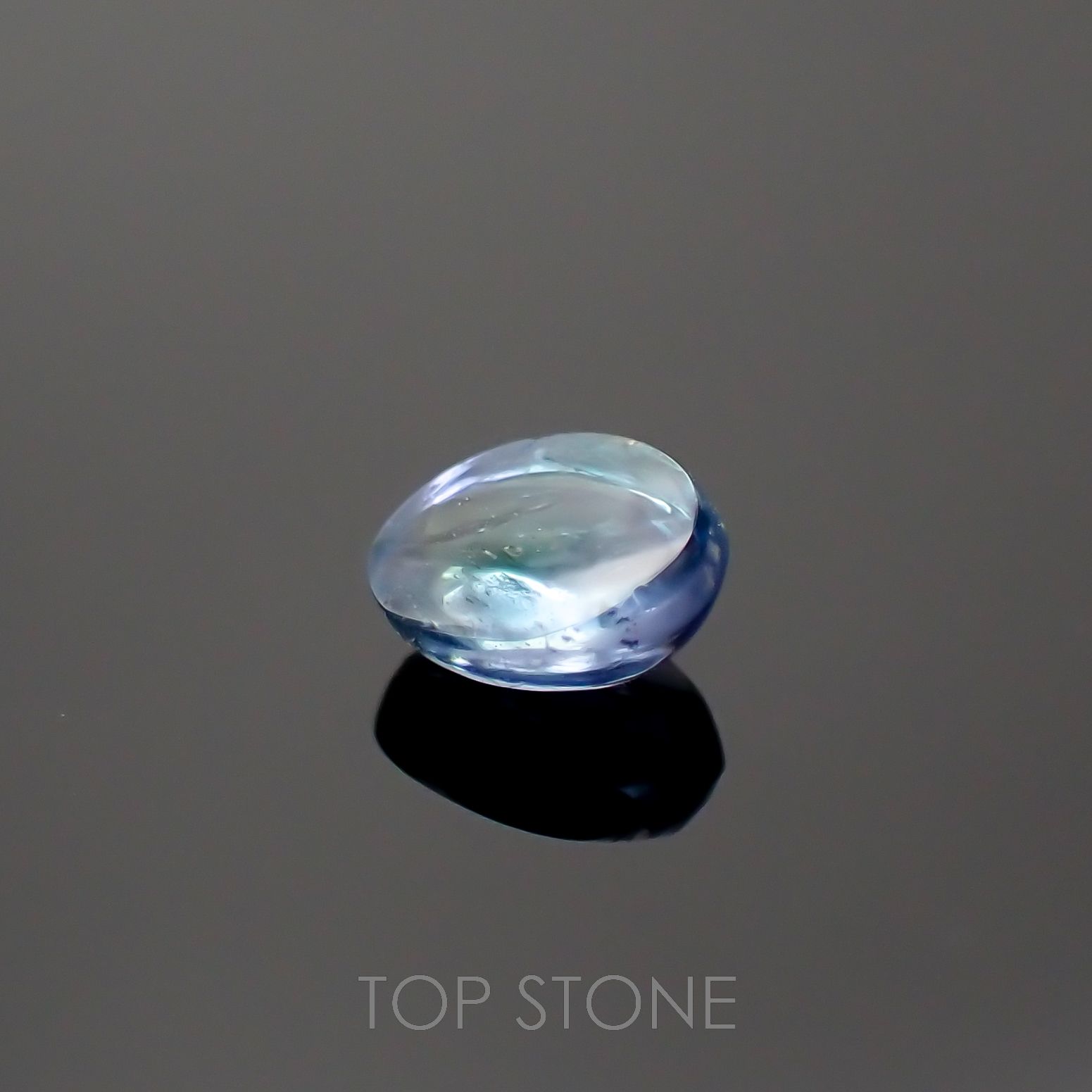 ブルーコーネルピン(宝石名コーネルピン)タンザニア産 0.30ct 識別済[220616288]4.3x3.6mm前後