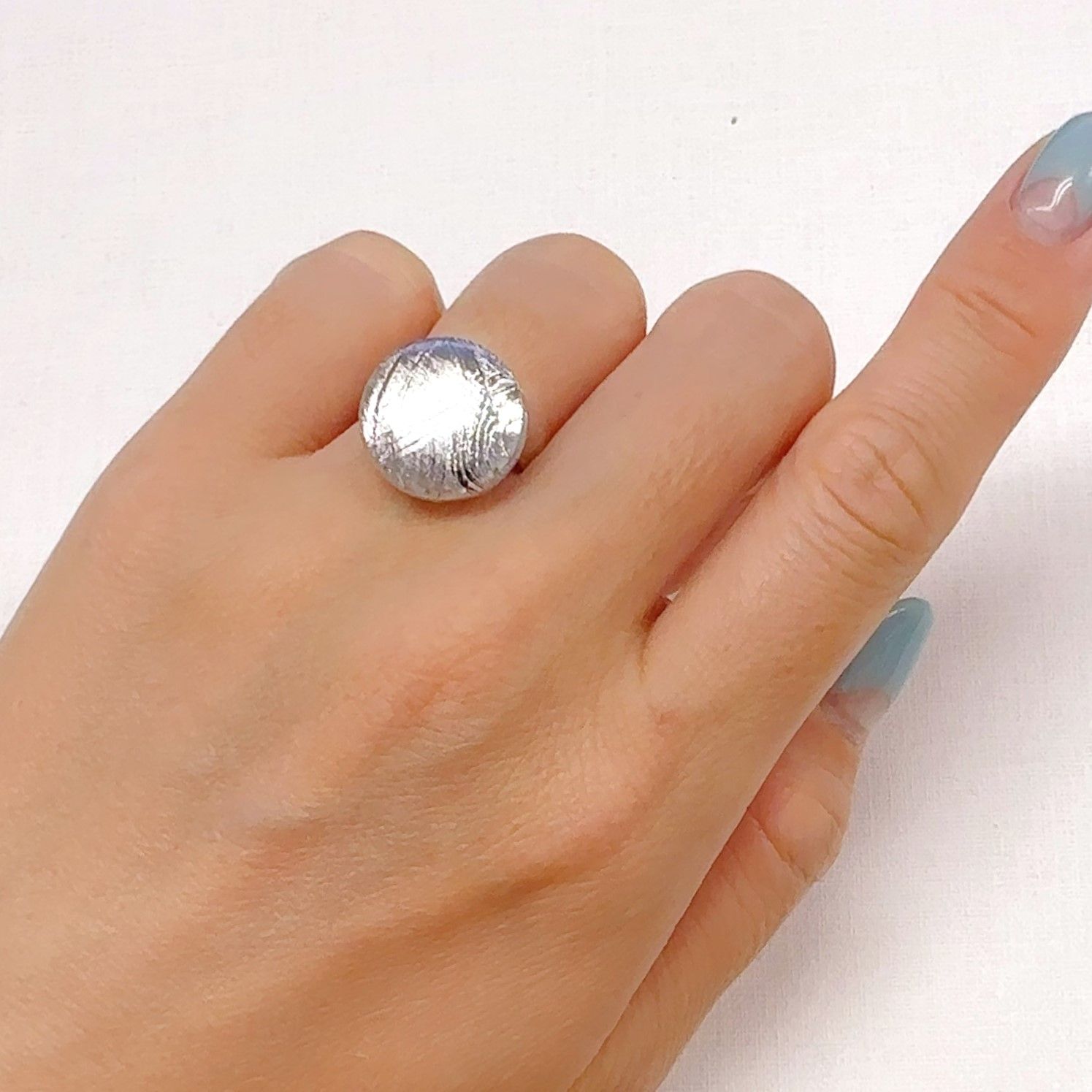 ムオニナルスタ隕石 発見地:スウェーデン 17.55ct[240125748]15.4x15.3mm前後