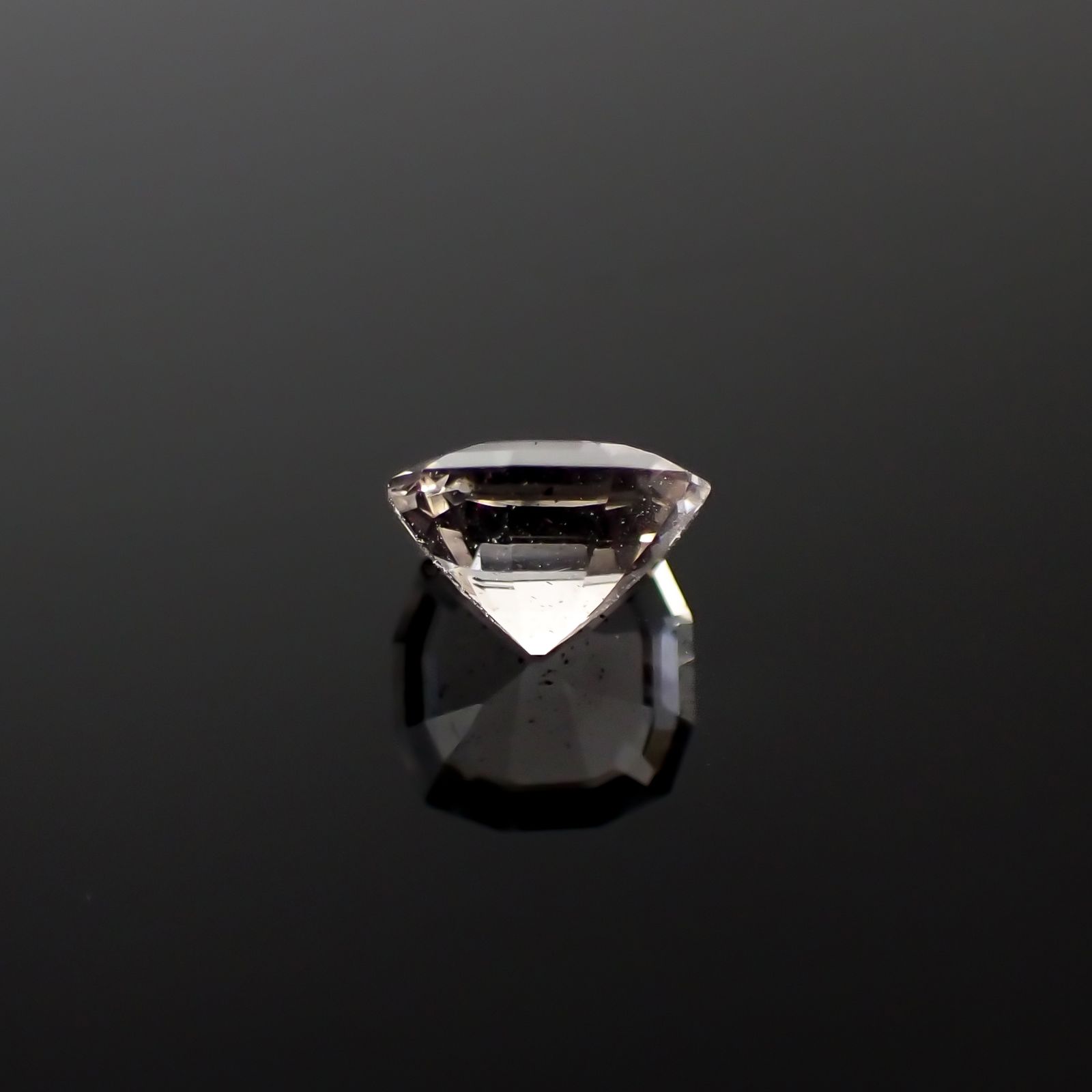 ◇カスタムカット◇ティンカーベルクォーツ ブラジル産 1.04ct[240125451]6.9x6.7mm前後