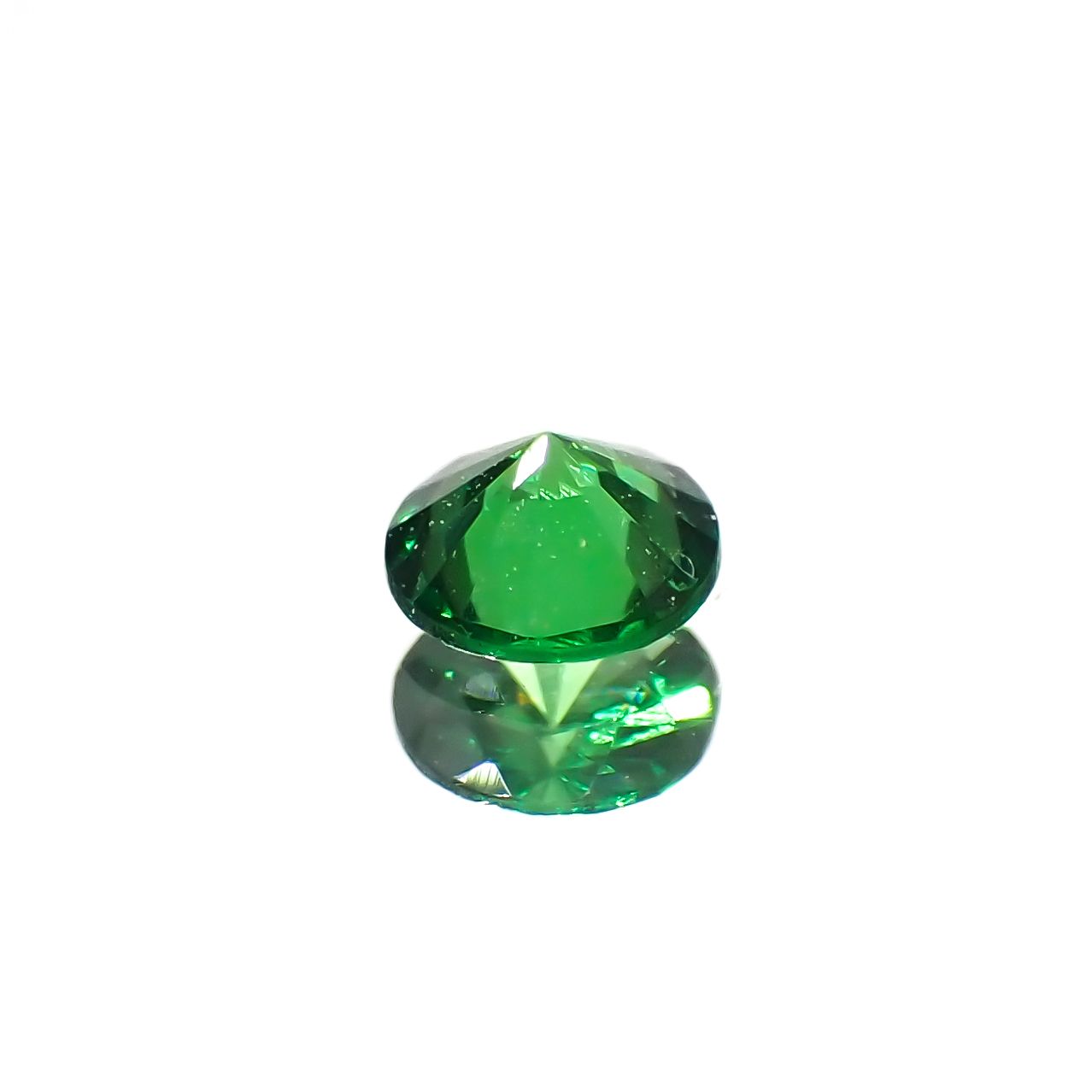 ツァボライト(宝石名グリーン グロッシュラー・ガーネット)タンザニア産 0.11ct 識別済[240226079]3.1x3.1mm前後
