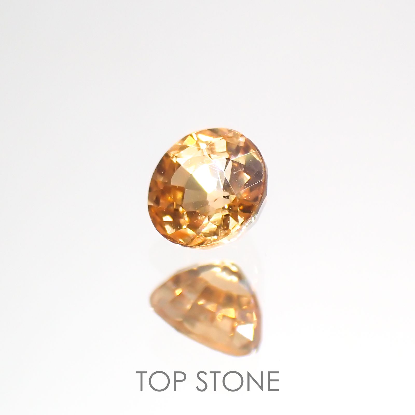 スペサルティンガーネット ケニア産 0.27ct[220114171]3.4x3.4mm前後