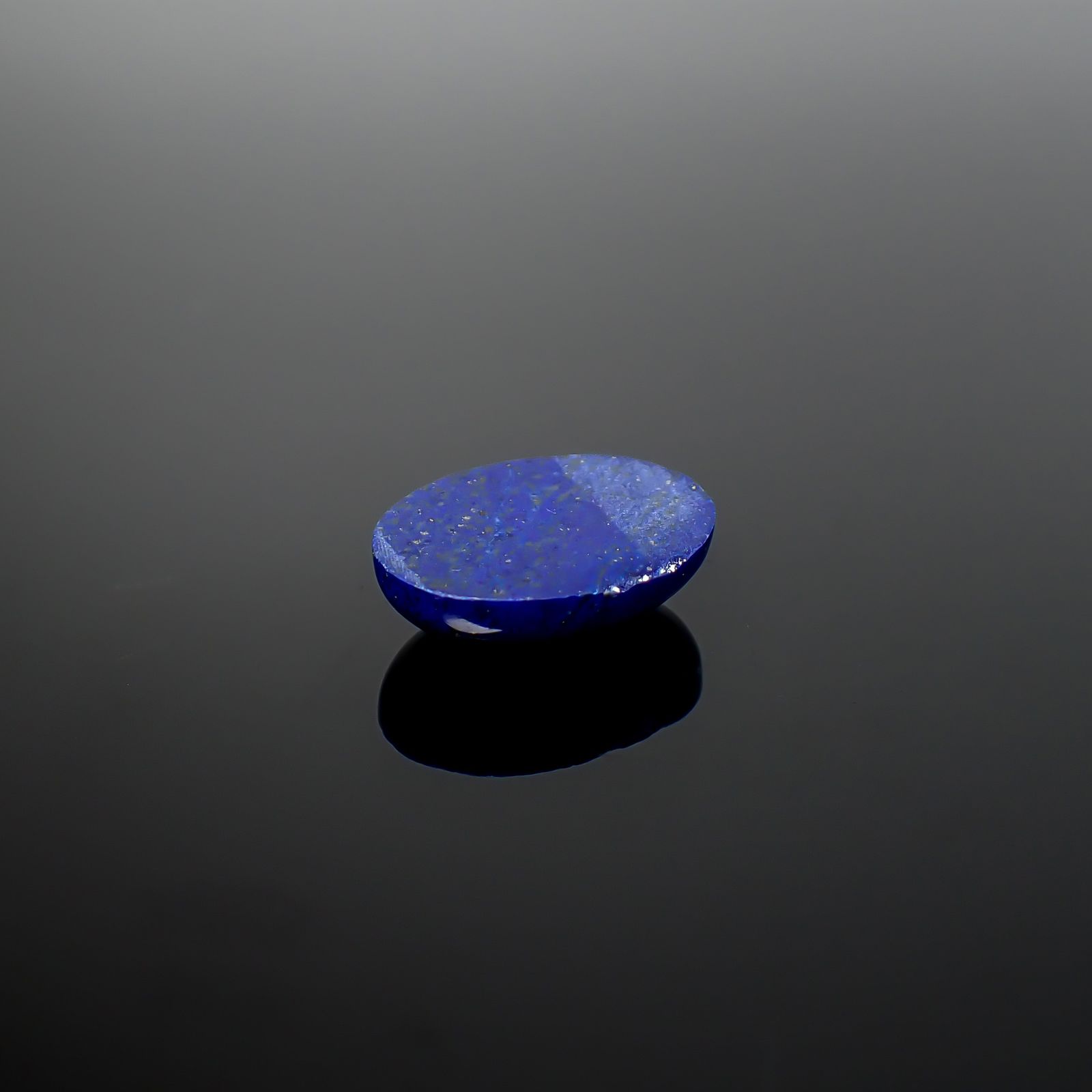 ラピスラズリ アフガニスタン産 11.28ct / 18.3x13.1mm前後 [260832892]