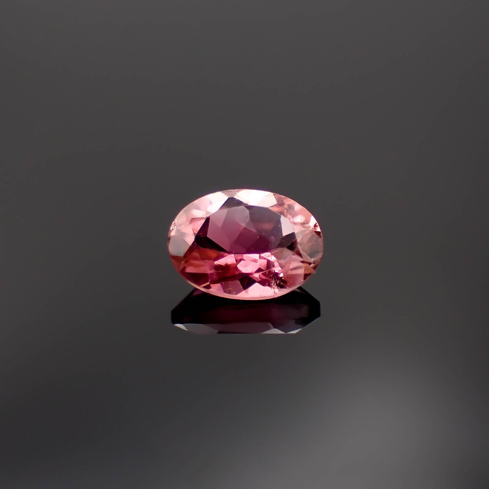 ピンクトルマリン ブラジル産 0.91ct[230220391]7.3x5.2mm前後