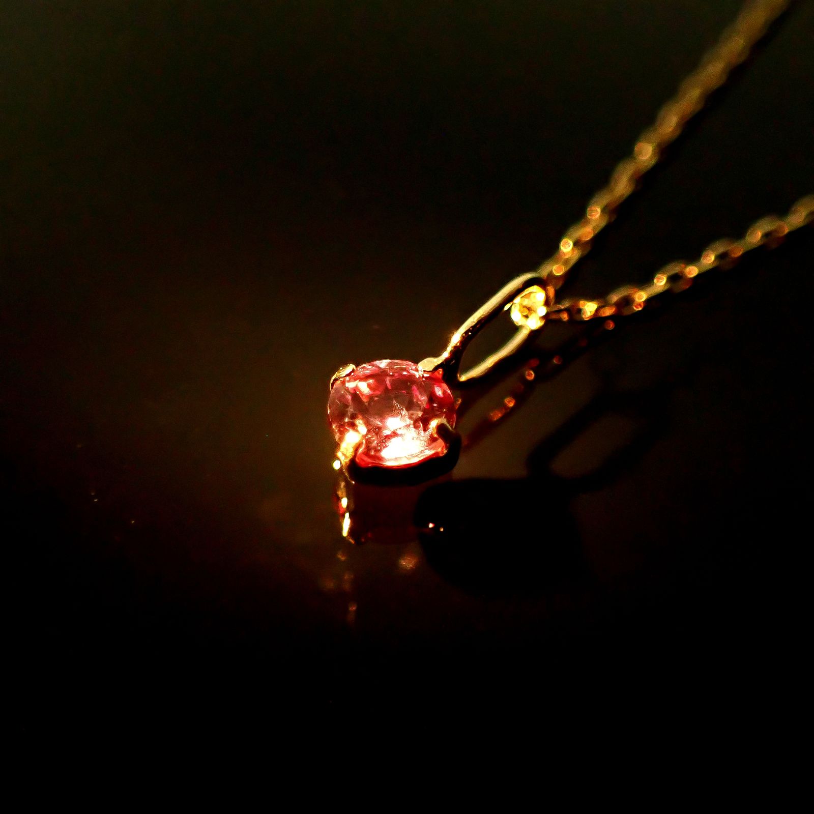 ◇K18 Petitデザイン限定品◇一粒石ジュエリー | ベキリーブルーガーネット 3.5mm [チャーム/ペンダントトップ※チェーン別売り]