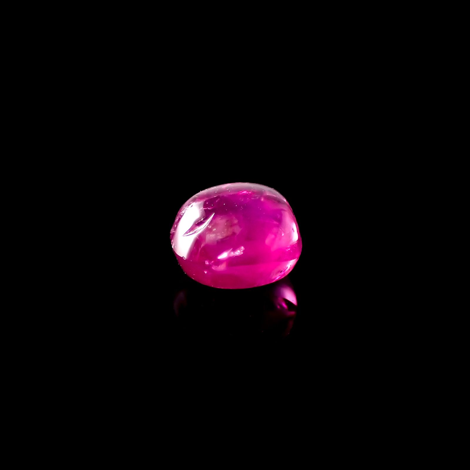 ルビー 非加熱(宝石名ルビー)ビルマ産 0.67ct 識別済[240628061]4.5x4.5mm前後