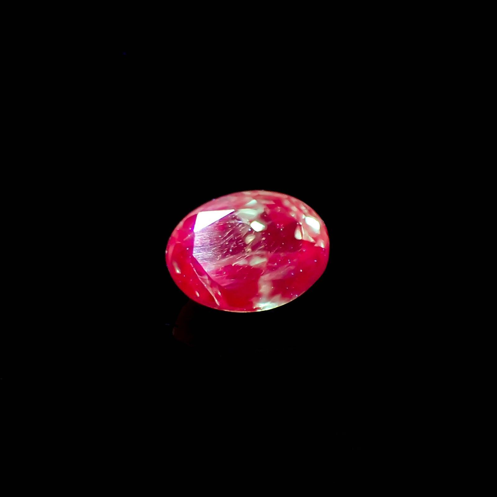 アレキサンドライト(宝石名アレキサンドライト)インド産 0.38ct 識別済[230120265]4.8x3.6mm前後
