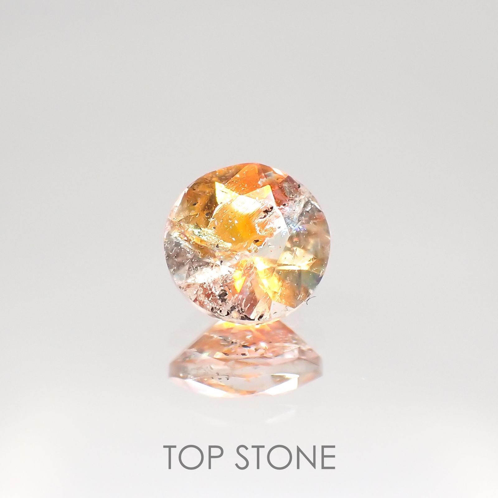 オーロラクォーツ ブラジル・ミナスジェライス産 1.12ct[220114374]7x7mm前後