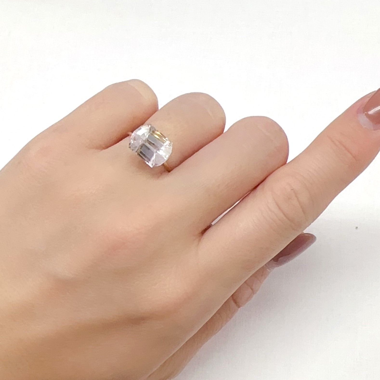◇カスタムカット◇ピンクエンジェルラダー マダガスカル産 4.26ct[240125428]11.3x8.5mm前後