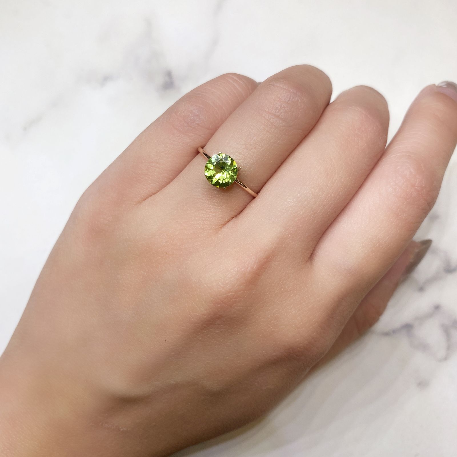 ペリドット(宝石名ペリドット) パキスタン産 1.15ct 識別済[211013089]6.9×6.9mm前後
