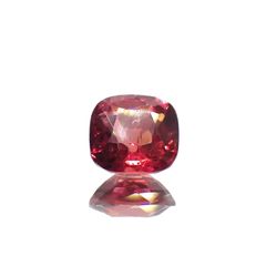 オレンジスピネル(宝石名スピネル)ビルマ/マダガスカル産 0.85ct 識別済[220817509]5.8x5.5mm前後