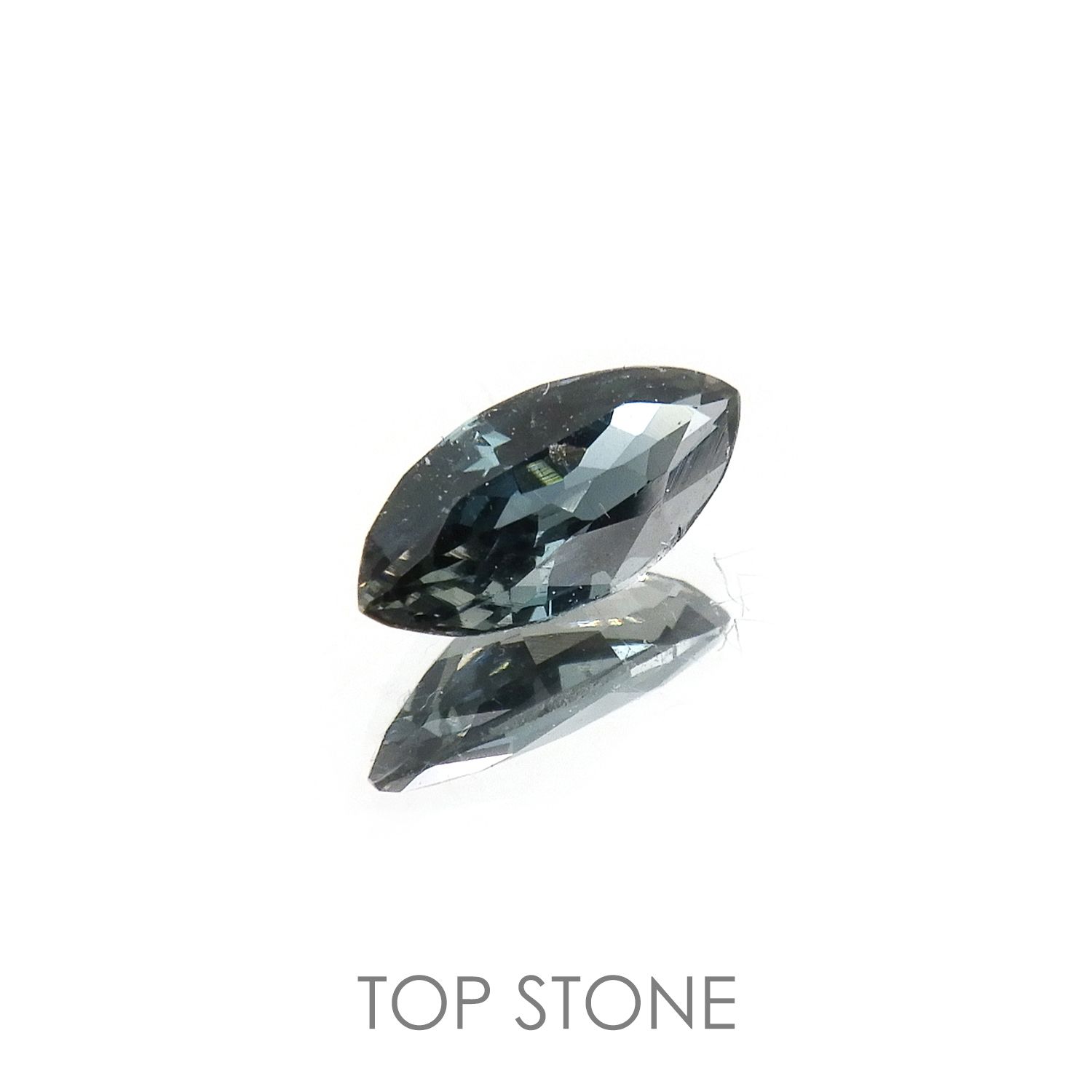 サファリン(宝石名サファリン) スリランカ産 0.28ct 識別済[210712160]6.4×2.9mm前後