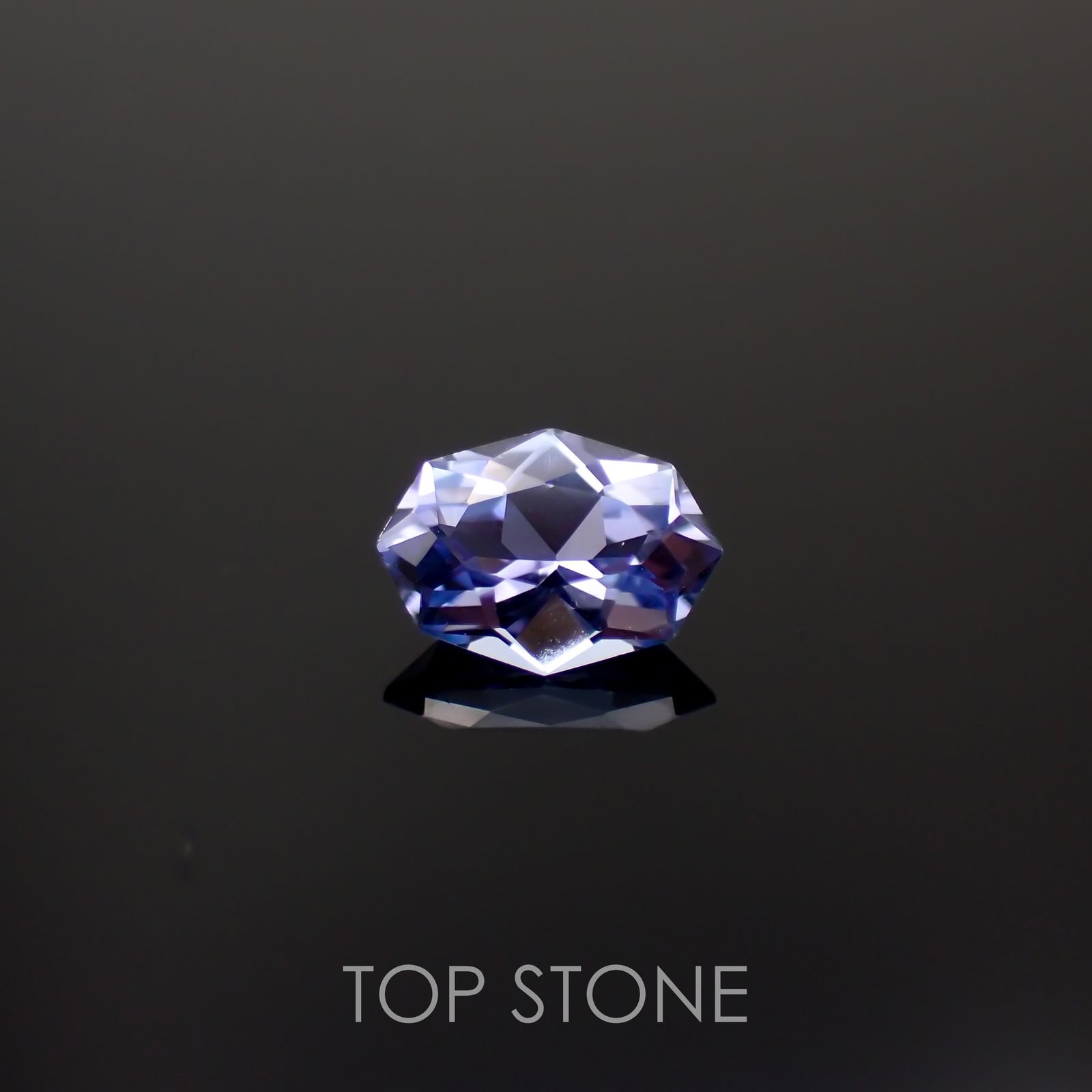 ◇カスタムカット◇タンザナイト(宝石名タンザナイト)タンザニア産 0.67ct 識別済[221118962]7x5.2mm前後