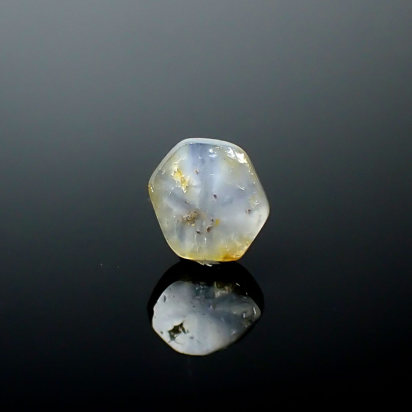 トラピッチェサファイア 原石スライス磨き(宝石名トラピッチェ・サファイア)ミャンマー産 3.05ct 識別済[250830986]9.4x8.2mm前後